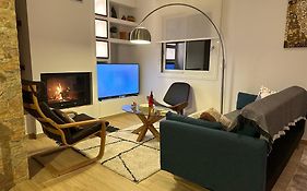 Chic Apartment In Nature, 5-Min Walk To The Beach